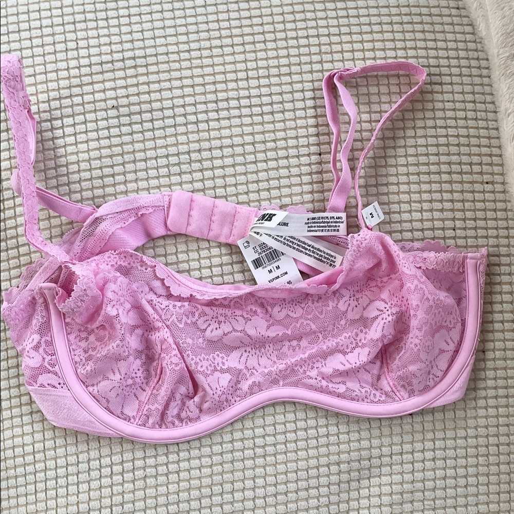 PINK Victoria's Secret Light Pink Lace Bra